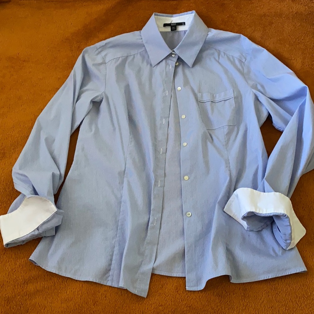 🏷️🌟CLOSET CLOSEOUT 👋 Hugo Boss Dress Shirt Woman Size Small Blue